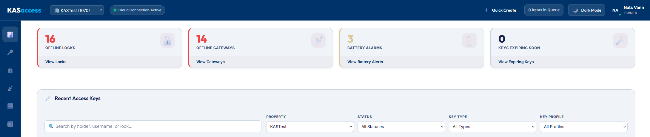 KASAccess dashboard showing offline locks, offline gateways, battery alarms and access key search